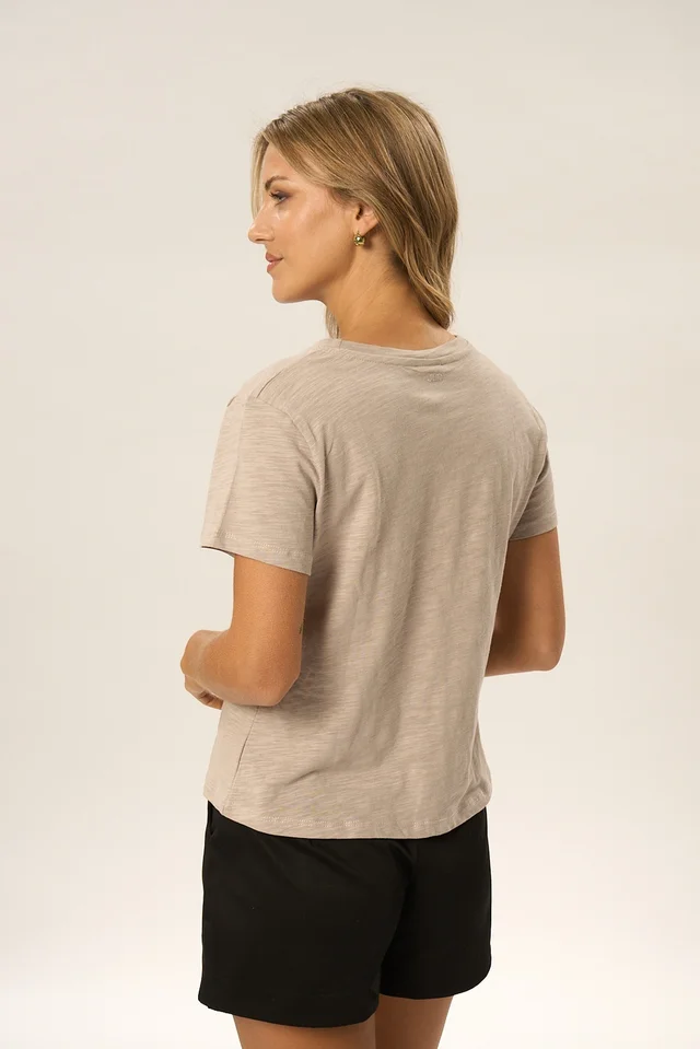 Remera Waikiki